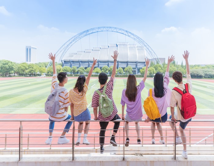 超6成专科生月薪低于5k，逆袭出路在哪里？